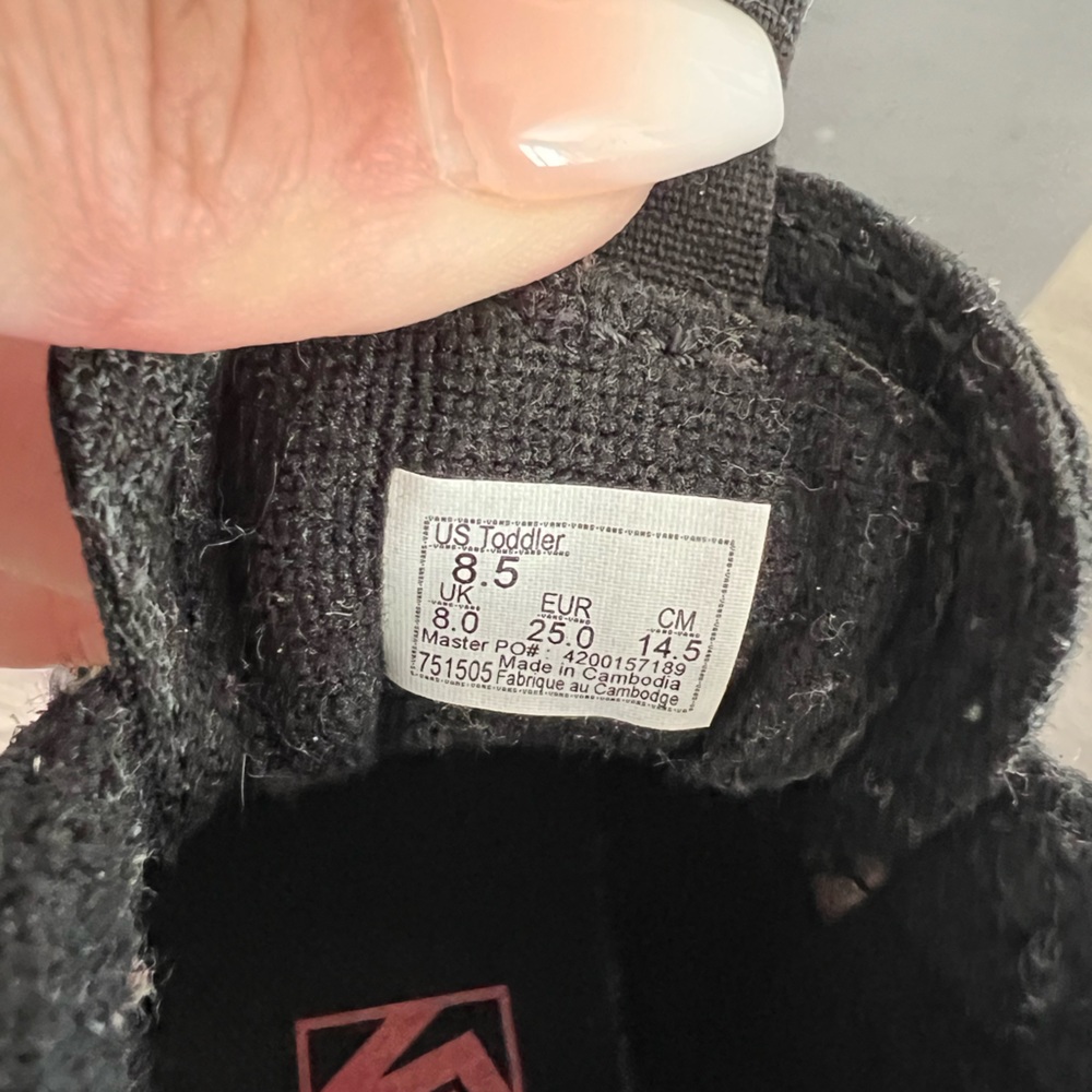 Toddler boy Vans shoes - Picture 3 of 7